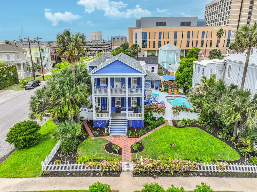1128 Postoffice Street, Galveston, TX 77550 - #2