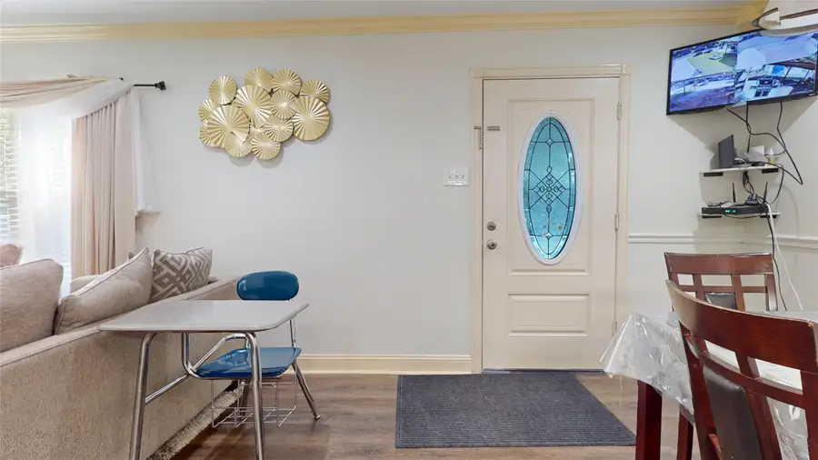 5767 Belcrest Street, Houston, TX 77033 - Image #3