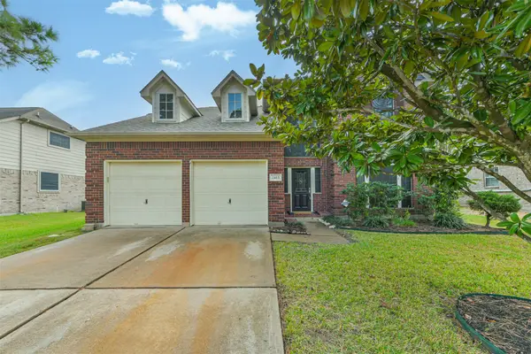 2413 Piney Woods Drive, Pearland, TX 77581