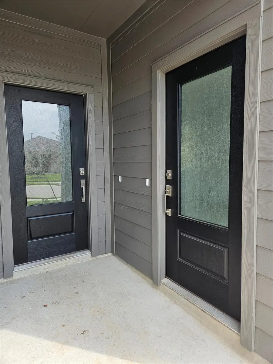 3008 Waterwood Pass Drive, Katy, TX 77493 - Image #2