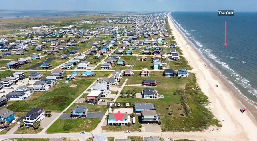 1978 Gulf Street, Crystal Beach, TX 77650 - #2