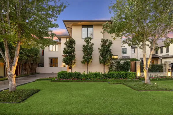 5102 Palmetto Street, Bellaire, TX 77401