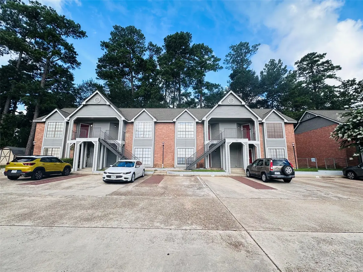 2402 Sycamore Avenue #D4, Huntsville, TX 77340 - Image #1