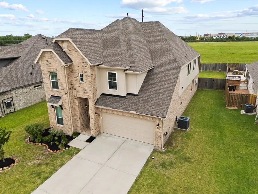 14031 Little River Drive, Baytown, TX 77523 - #2