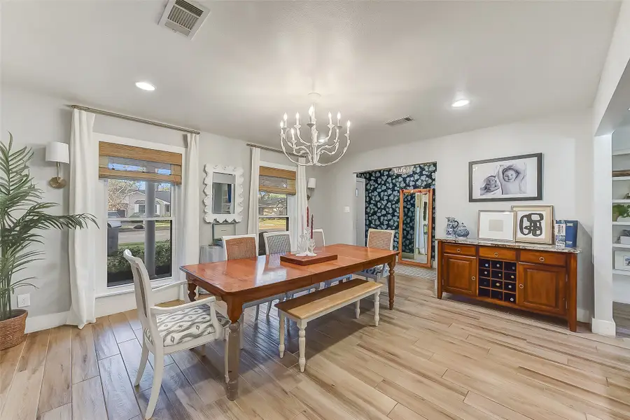 5323 Rutherglenn Drive, Houston, TX 77096 - #3