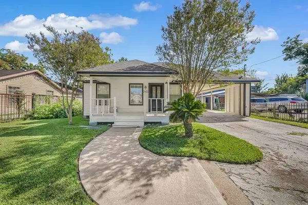 2422 Deutser Street, Houston, TX 77093
