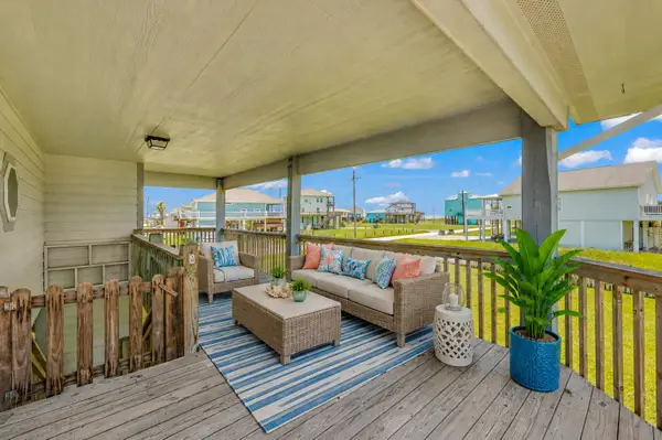 817 Westview, Galveston, TX 77650