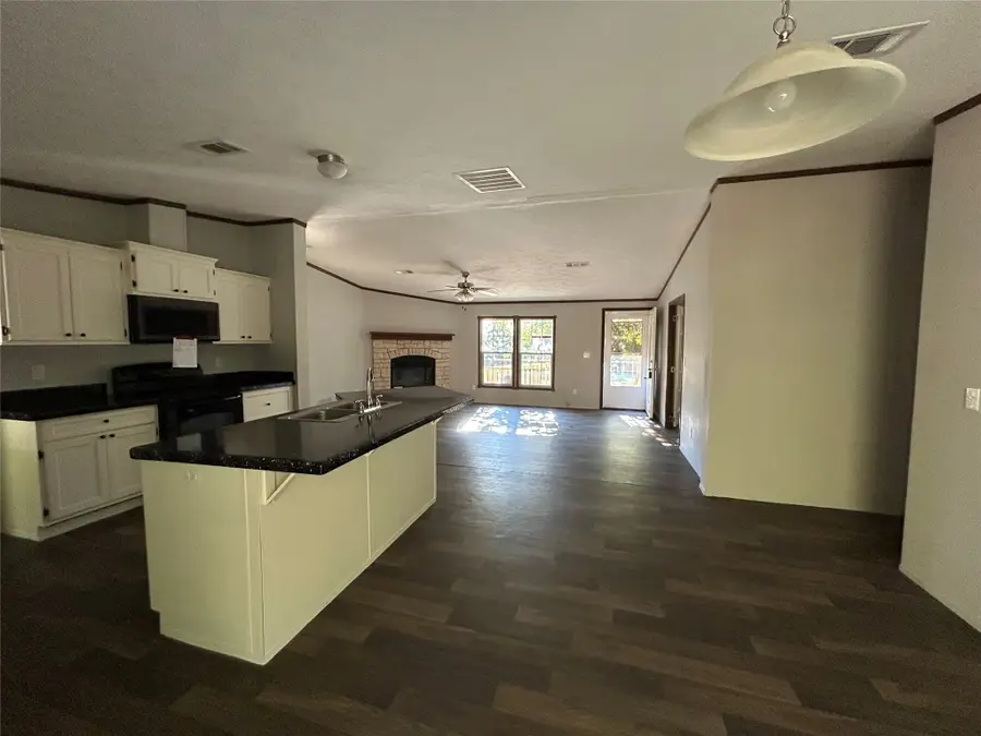 239 Saint Lucia Ln, Point Blank, TX 77364 - #3