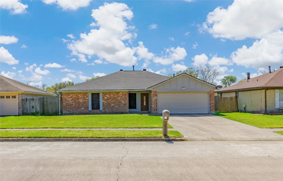1703 Packsaddle Lane, Baytown, TX 77521 - #1