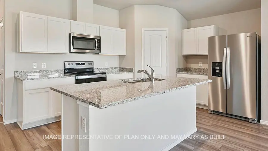1009 Legrand Street, Brenham, TX 77833 - #3