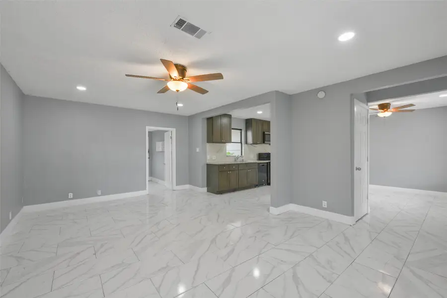 1913 Scarborough Lane, Pasadena, TX 77502 - #3