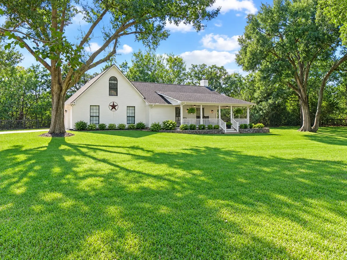 540 Hickory Creek Road, Bellville, TX 77418 - #1