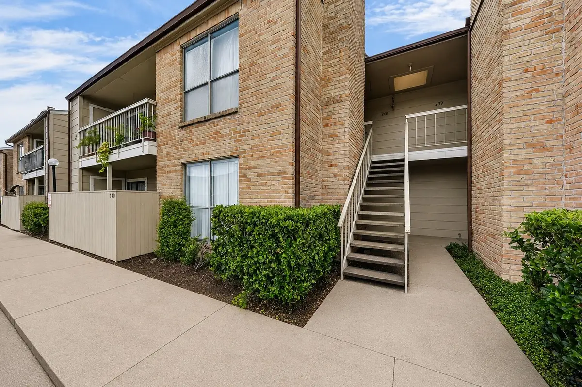 2100 Wilcrest Drive #140, Houston, TX 77042 - #1