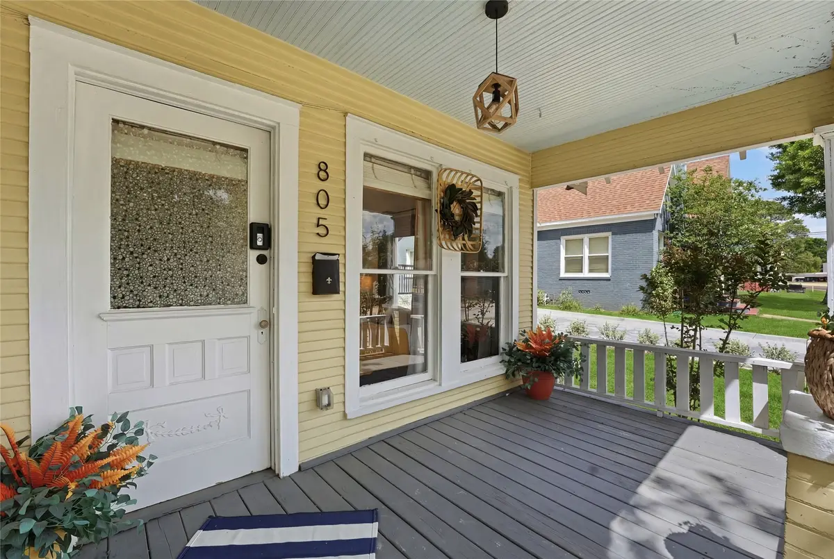 805 E Academy Street, Brenham, TX 77833 - #1