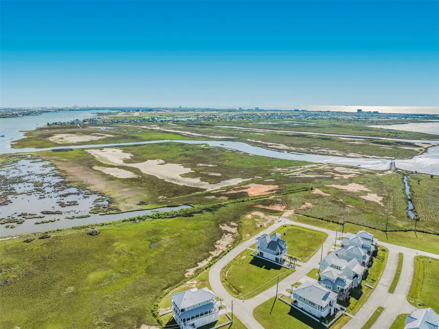 1638 Brown Pelican Bend, Galveston, TX 77554 - #2