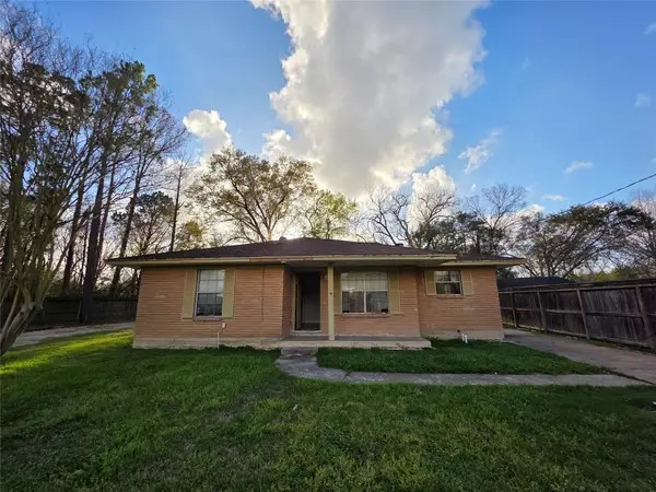 10424 Ballantine Street, Houston, TX 77075