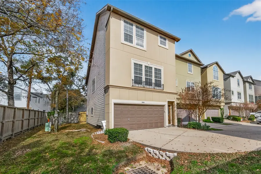 880 Fisher Street, Houston, TX 77018 - Image #2