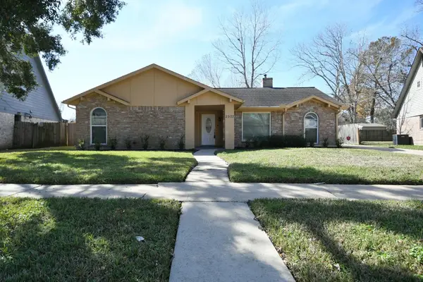 2503 Fall Meadow Drive, Missouri City, TX 77459