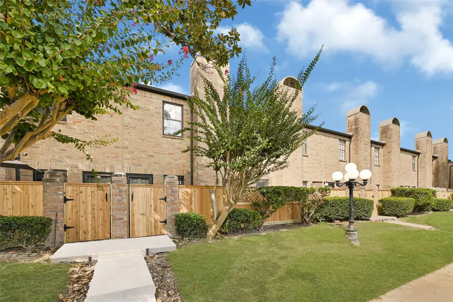 9800 Pagewood Lane #2703, Houston, TX 77042 - #2