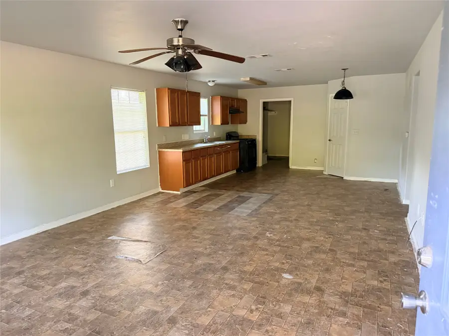424 Baker Circle, Ames, TX 77575 - #3