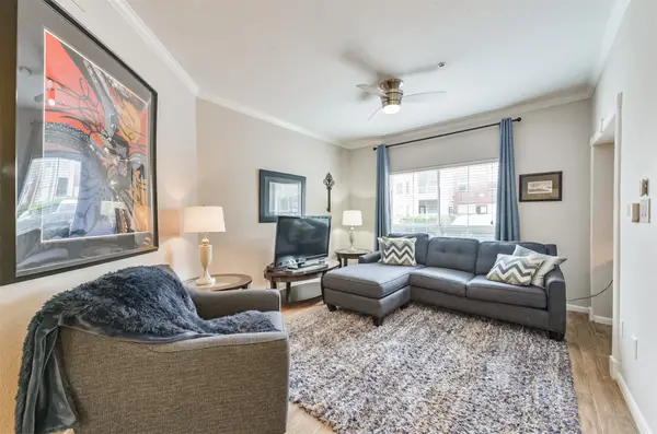 1330 Old Spanish Trail #8104, Houston, TX 77054