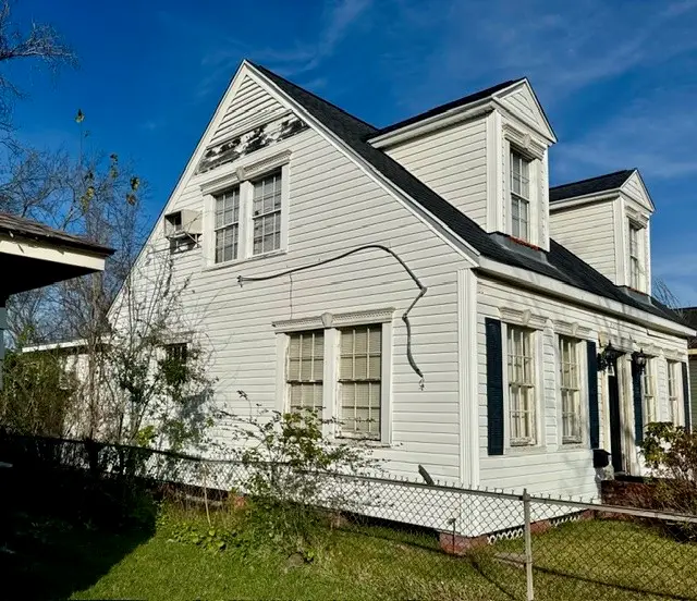 2320 Rusk Street, Beaumont, TX 77702 - Image #2