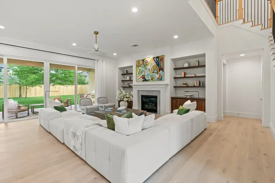 1614 Lynnview Drive, Houston, TX 77055 - #2