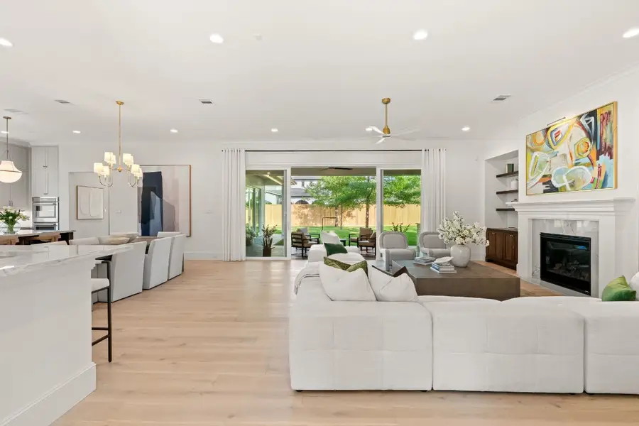 1614 Lynnview Drive, Houston, TX 77055 - #3