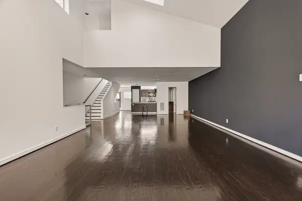 405 Meadow Street, Houston, TX 77020