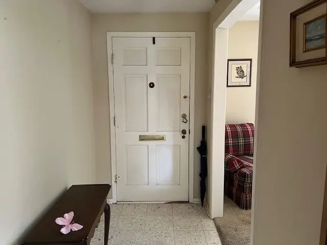 8639 Cedarbrake Drive, Spring Valley Village, TX 77055 - #2