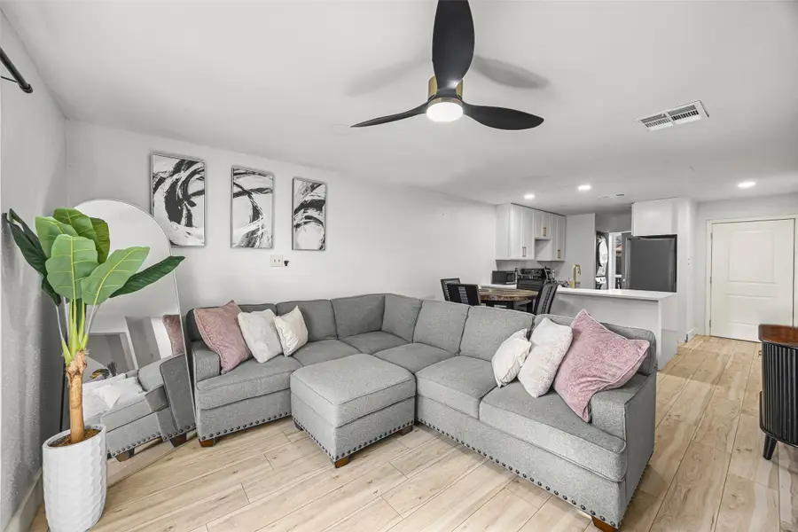 11000 Kinghurst Drive #187, Houston, TX 77099 - #2