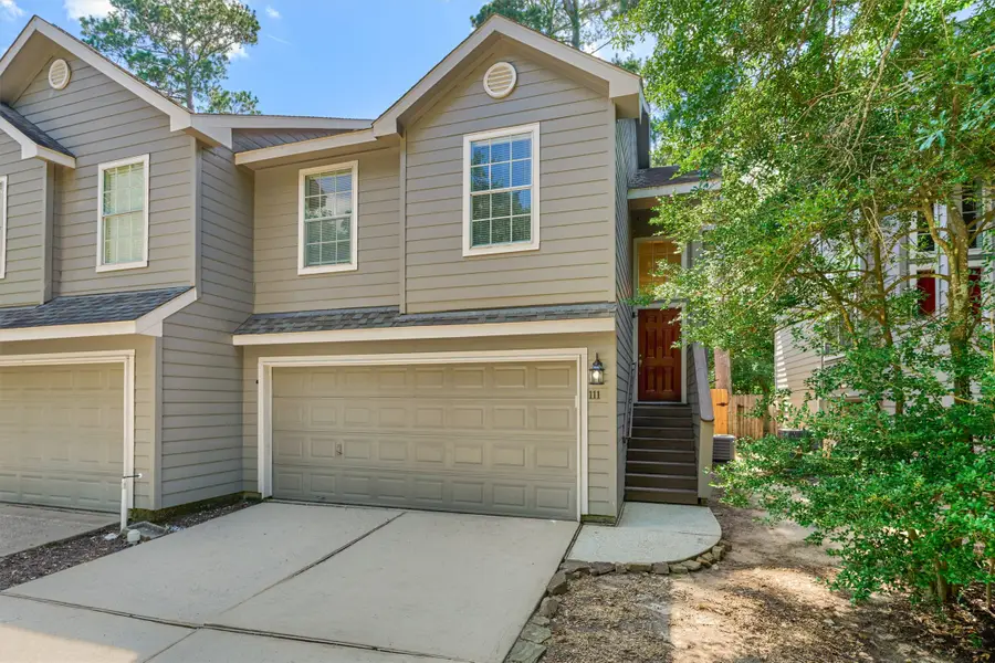 111 N Villa Oaks Drive, The Woodlands, TX 77382 - #2