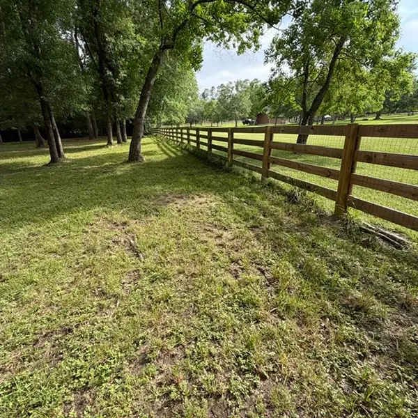 16611 Old Coach Road, Stagecoach, TX 77355
