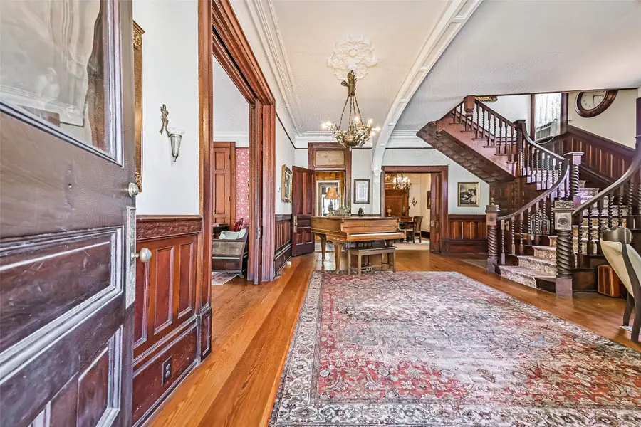 1021 35th Street Street, Galveston, TX 77550 - #2