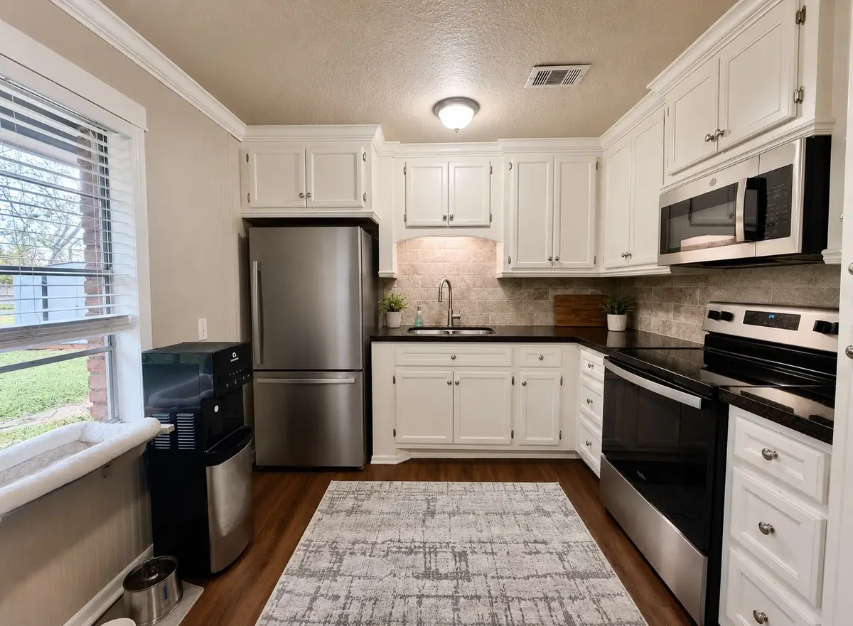 111 Mimosa, Lake Jackson, TX 77566 - #1