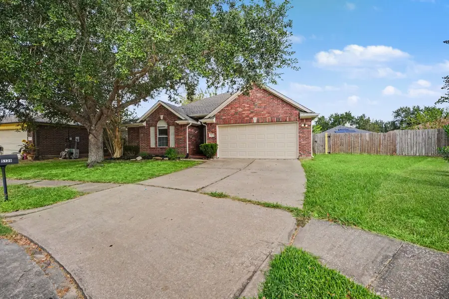 5139 Chase Park Circle, Bacliff, TX 77518 - #2