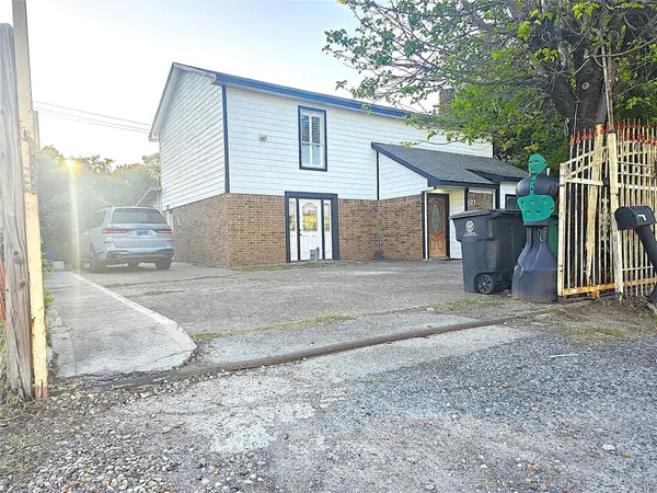 2131 Campbell Road, Houston, TX 77080