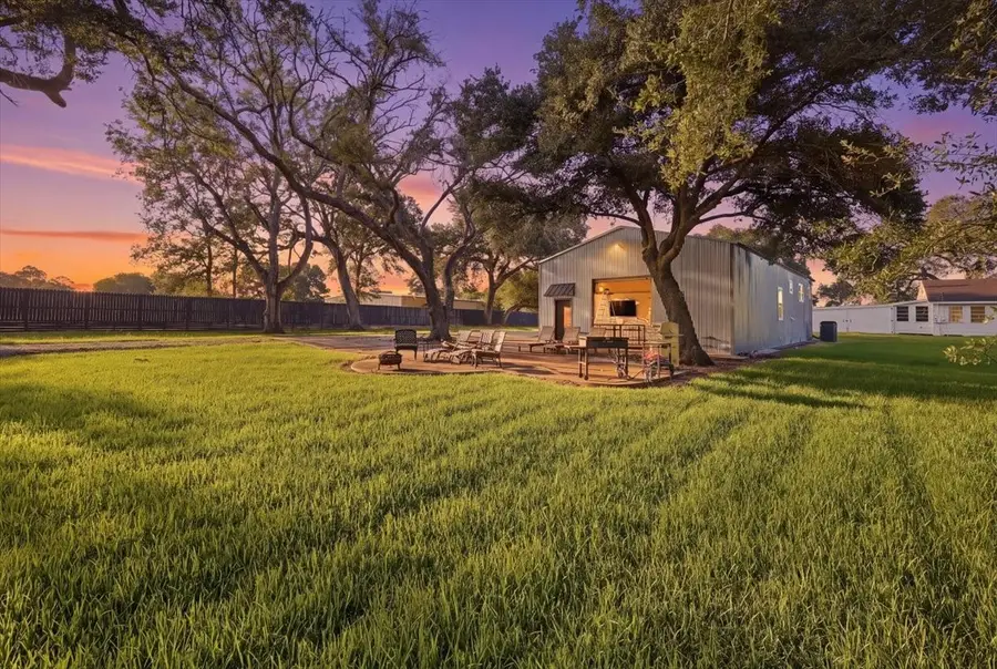 15920 State Highway 65, Stowell, TX 77665 - #2
