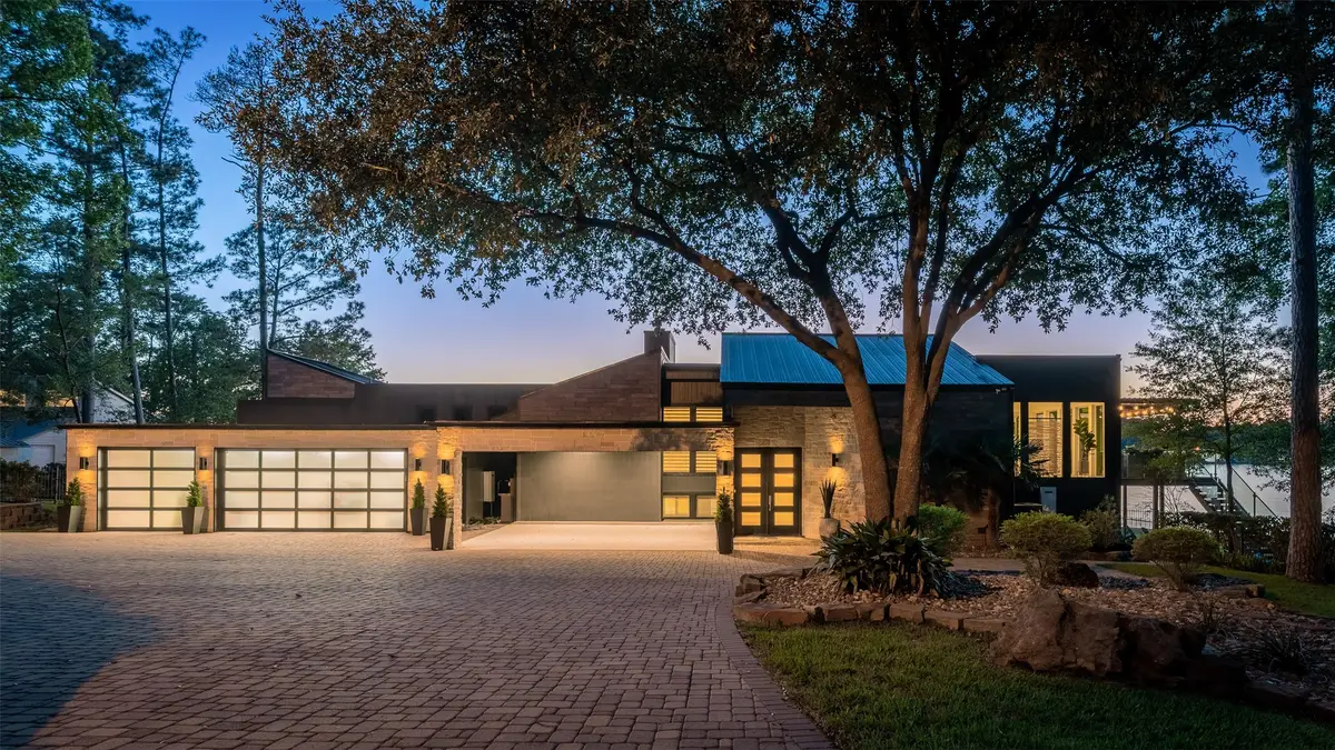 15721 Lakeway Drive, Willis, TX 77318 - #1