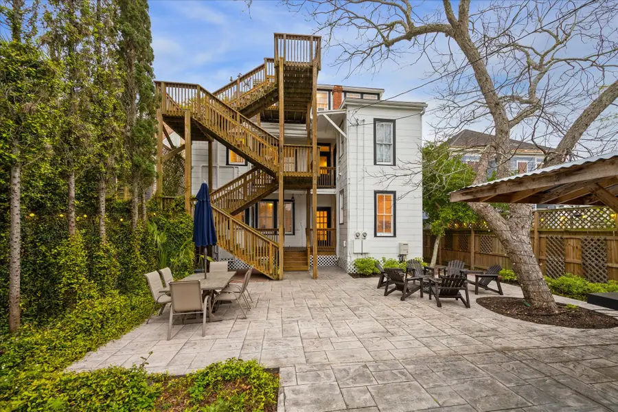 1607 Avenue L, Galveston, TX 77550 - Image #2