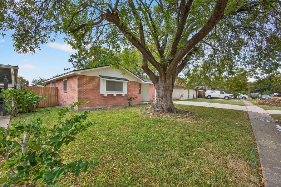 5023 Ridgestone Street, Houston, TX 77053 - Image #3