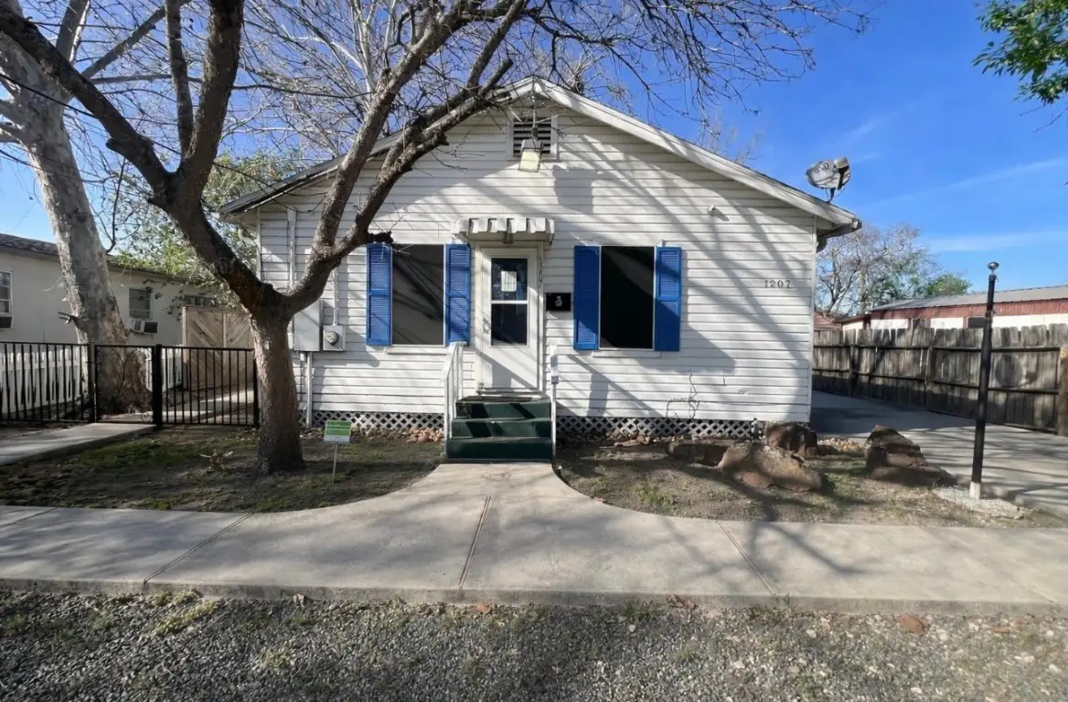 1207 W Ferguson Street, Humble, TX 77338 - #1