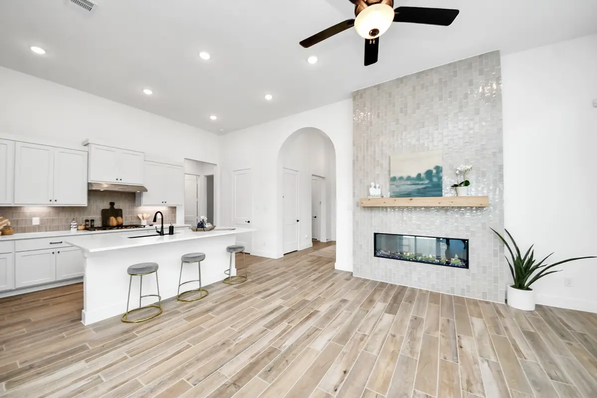 9438 Chateau Hill, Manvel, TX 77578 - #1