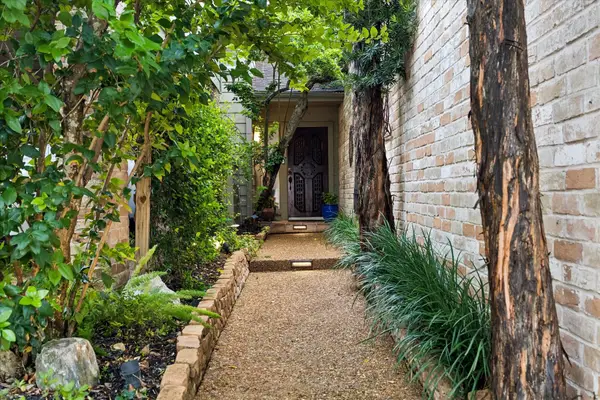 10823 Pepper Lane, Houston, TX 77079
