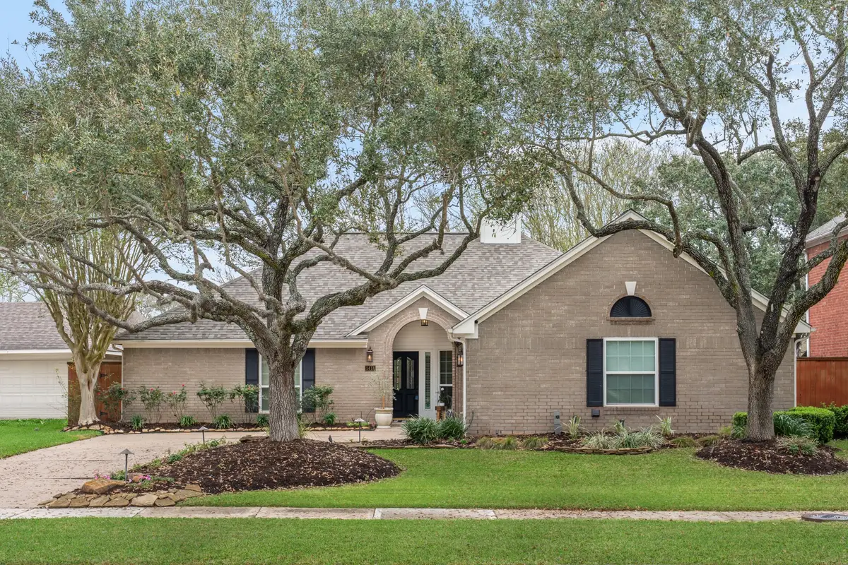 1418 Briarbend Drive, Sugar Land, TX 77479 - #1