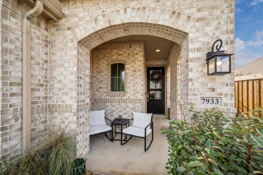 7933 Spring Run Drive, Magnolia, TX 77354 - Image #2