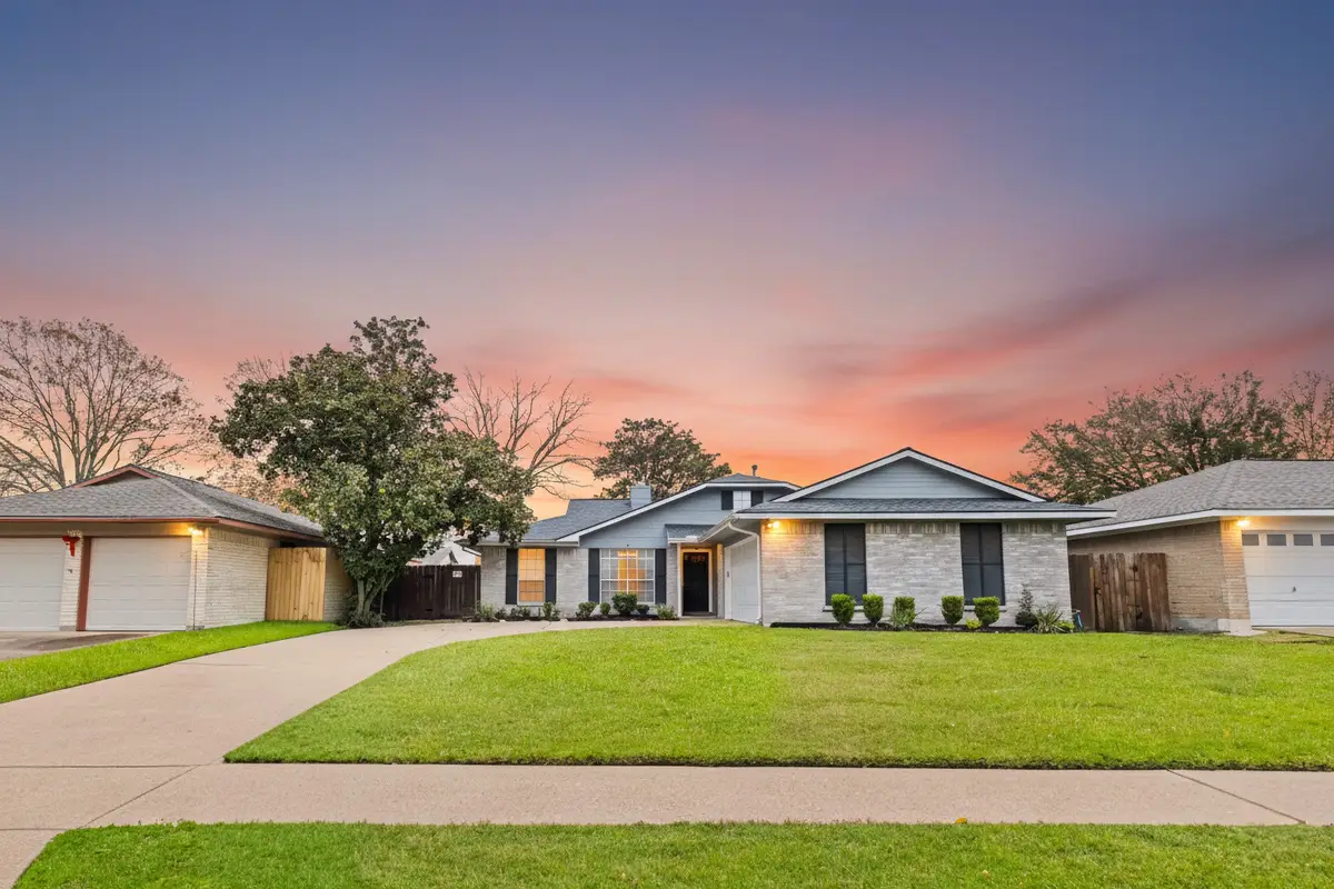 15715 Caprock Drive, Webster, TX 77598 - Image #1