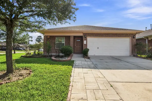 8526 Vista Oaks Manor, Houston, TX 77028