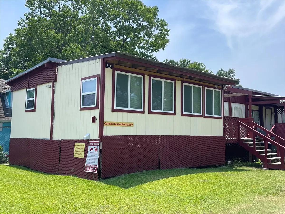 110 20th Street #A, San Leon, TX 77539 - Image #1