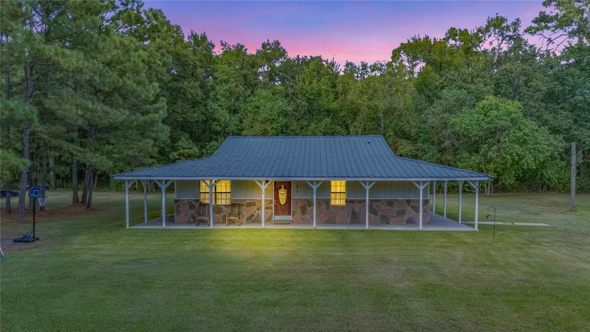 1076 Wallisville Liberty Road, Wallisville, TX 77597 - #1